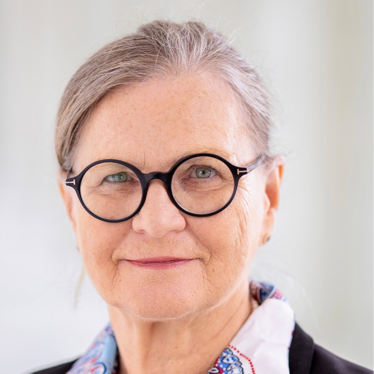 Ulrike Diebold